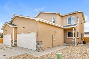 4441 Lightview Colorado Springs, CO 80907